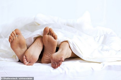 Tracey Sainsbury says: ¿Be naked together, for skin on skin contact, whether in bed or watching the television' [Stock photo]